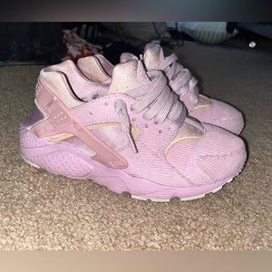 Nike Huarache Run SE GS “Light Arctic Pink”
